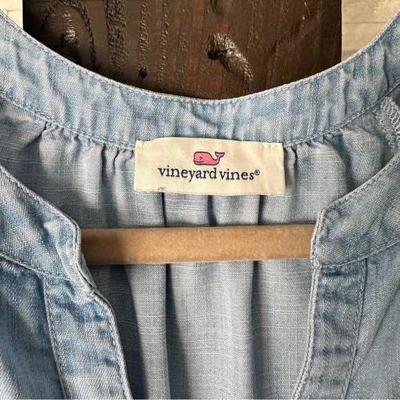 Vineyard Vines Light Wash Chambray Dress Size Small - Picture 3 of 8